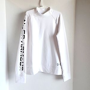Girls under Armour sweatshirt white w/ black logo on sleeve. Size L youth